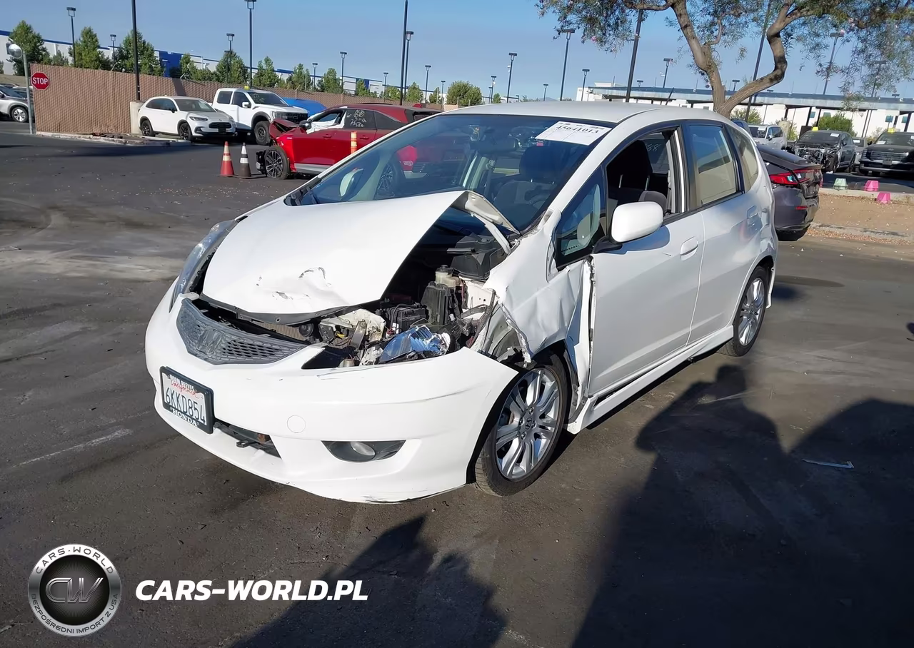 2010 Honda Fit Sport VIN:JHMGE8H69AC005199 - 2