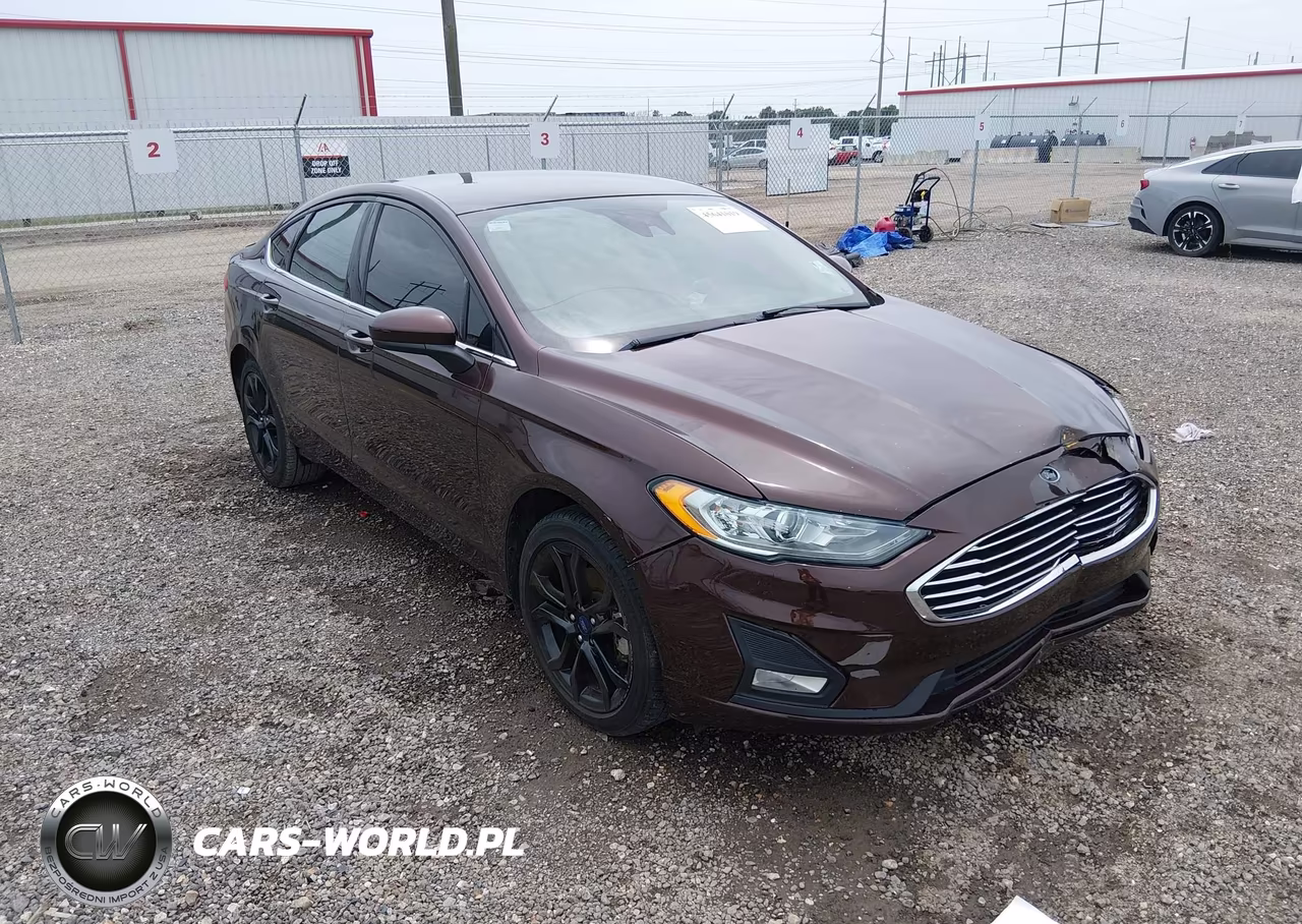 2019 Ford Fusion Se – zdjęcie 1 z 17