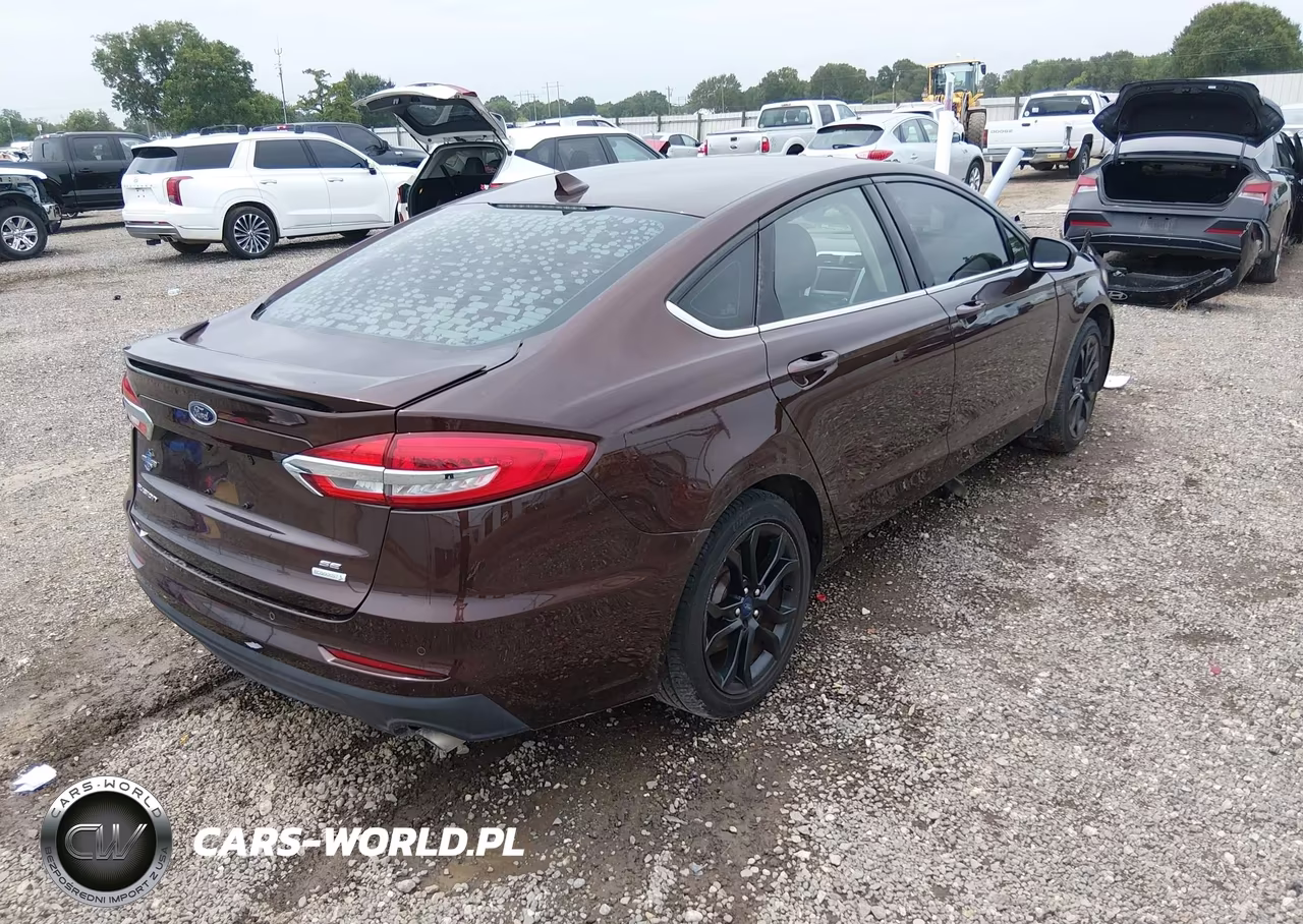 2019 Ford Fusion Se VIN:3FA6P0HD8KR111949 - 4