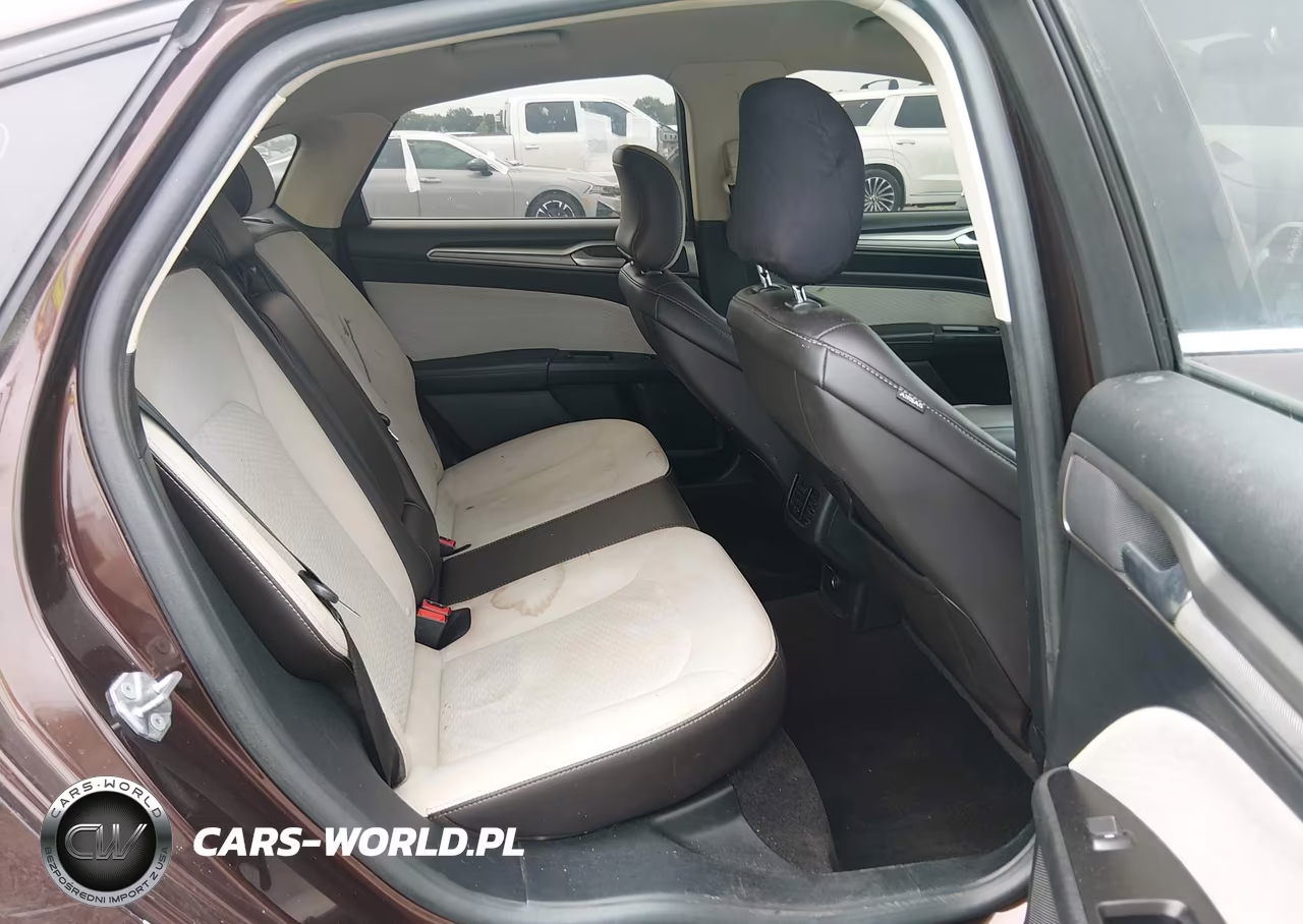2019 Ford Fusion Se VIN:3FA6P0HD8KR111949 - 8