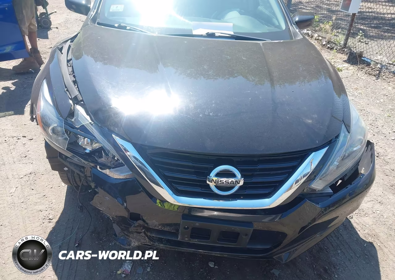2018 Nissan Altima 2.5 Sr VIN:1N4AL3AP3JC114377 - 11