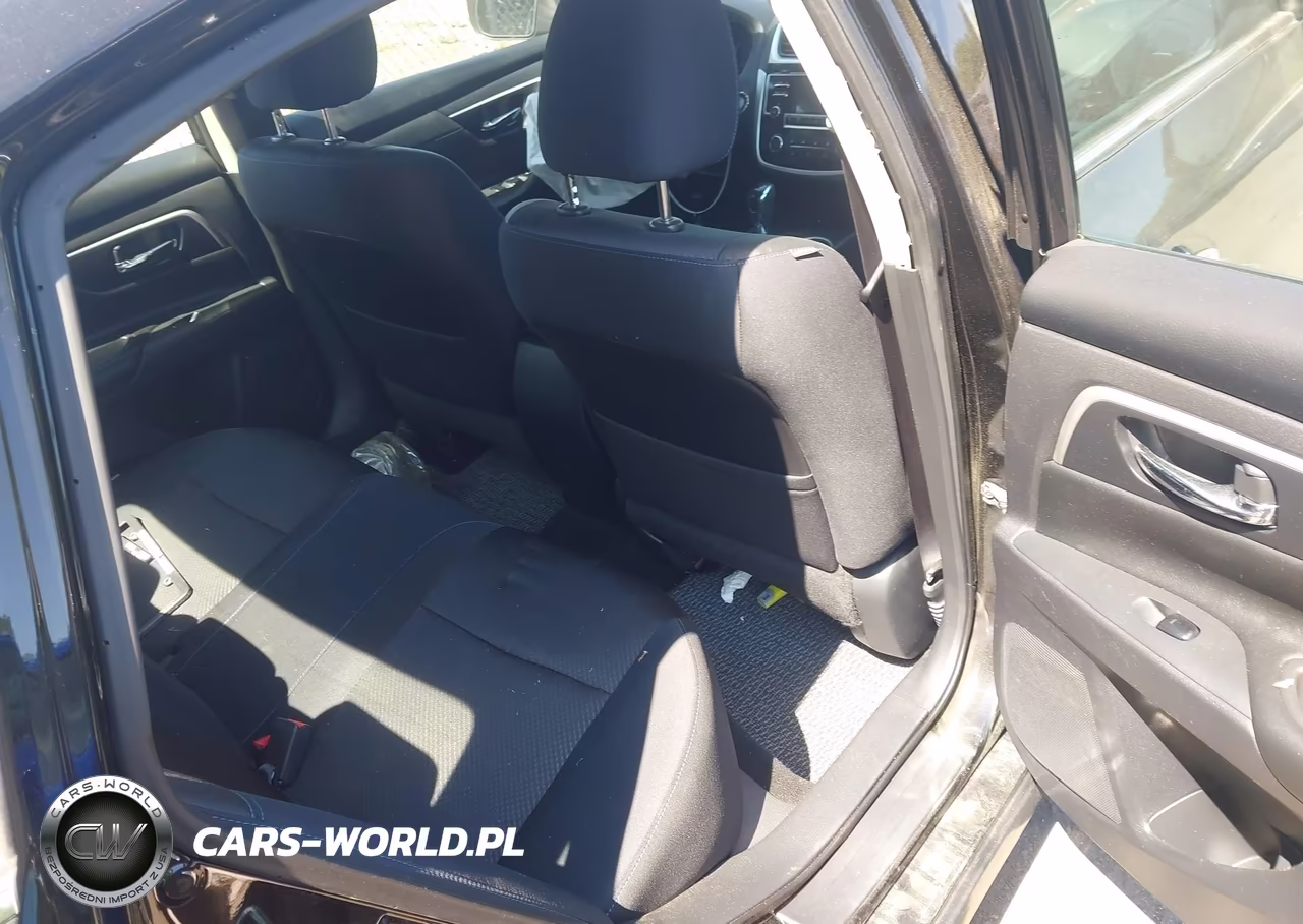 2018 Nissan Altima 2.5 Sr VIN:1N4AL3AP3JC114377 - 7
