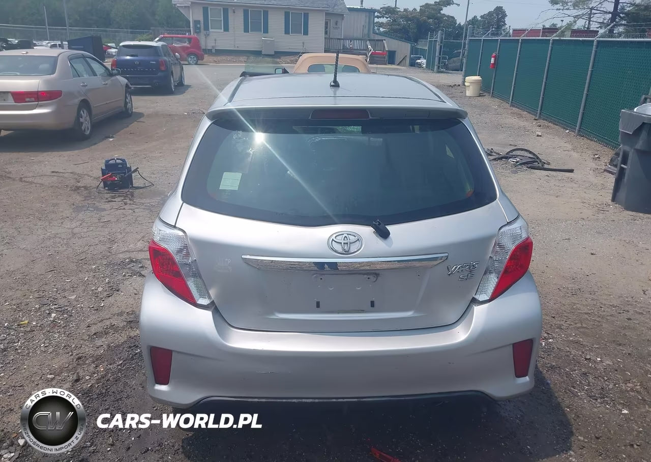 2013 Toyota Yaris Se VIN:JTDKTUD31DD571765 - 16