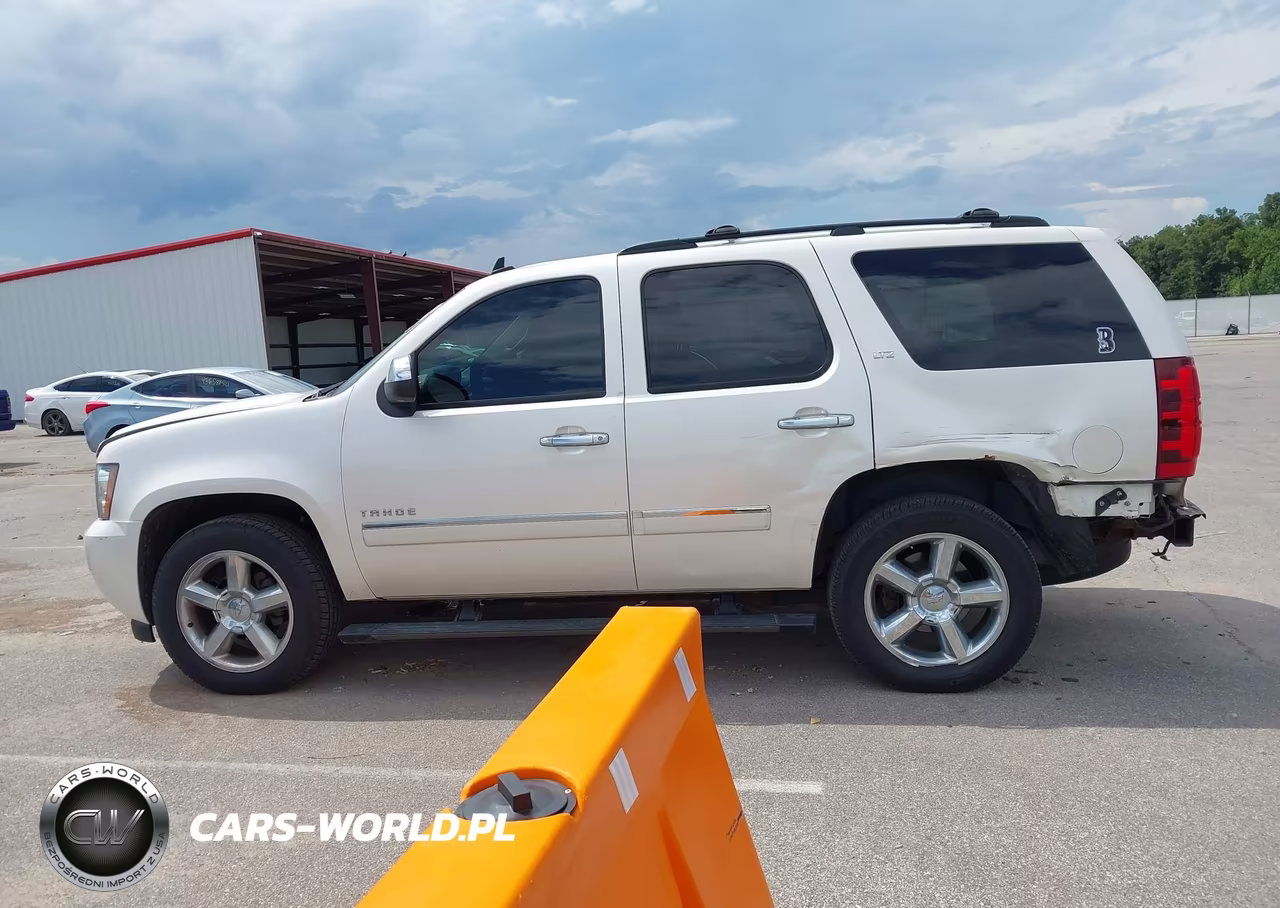 2012 Chevrolet Tahoe Ltz VIN:1GNSKCE08CR198007 - 14