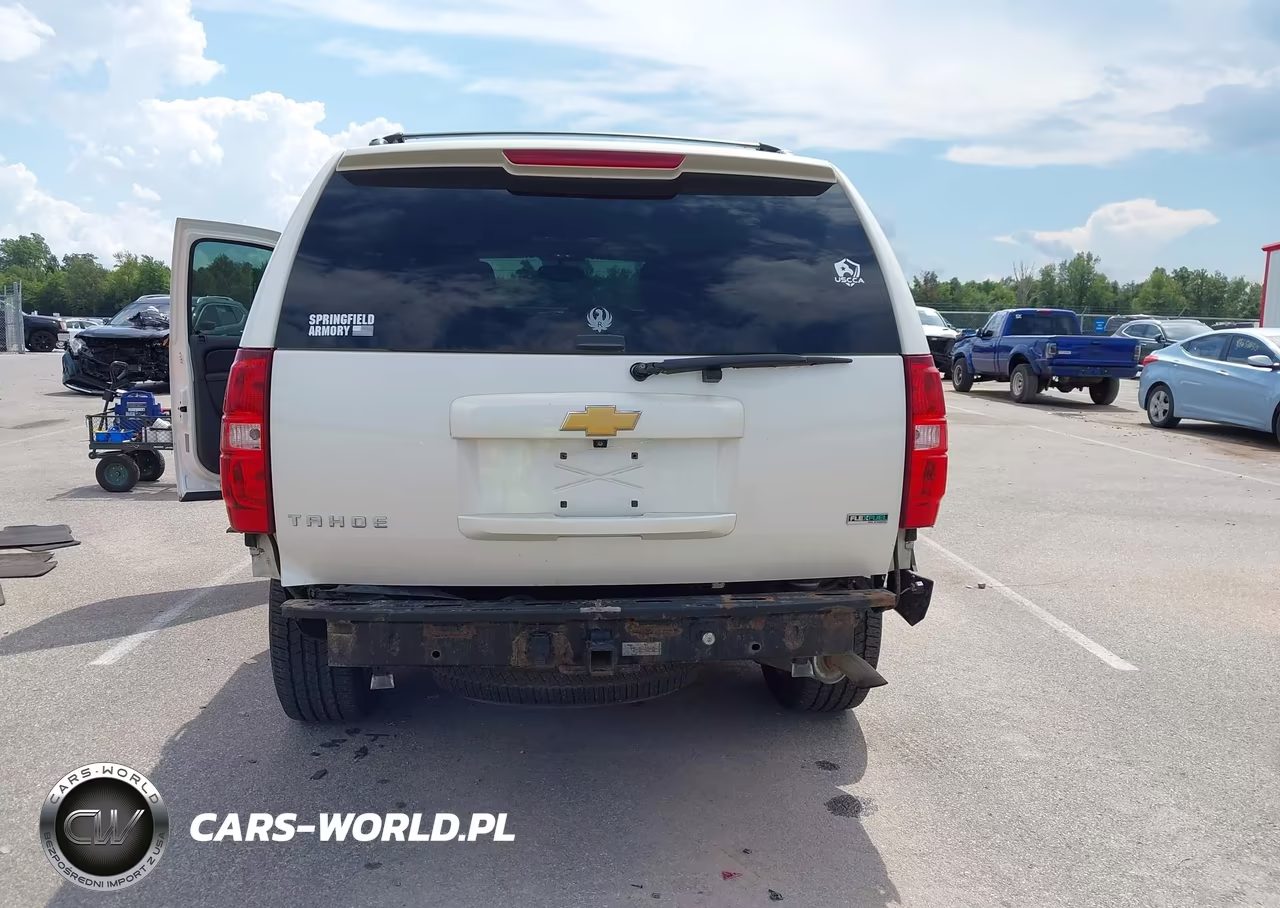2012 Chevrolet Tahoe Ltz VIN:1GNSKCE08CR198007 - 16