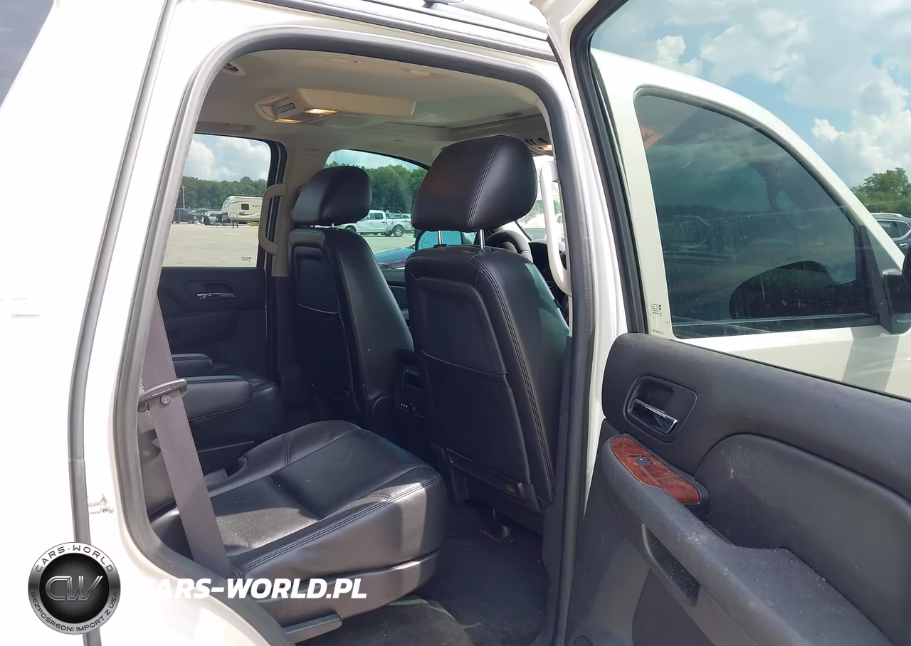 2012 Chevrolet Tahoe Ltz VIN:1GNSKCE08CR198007 - 8