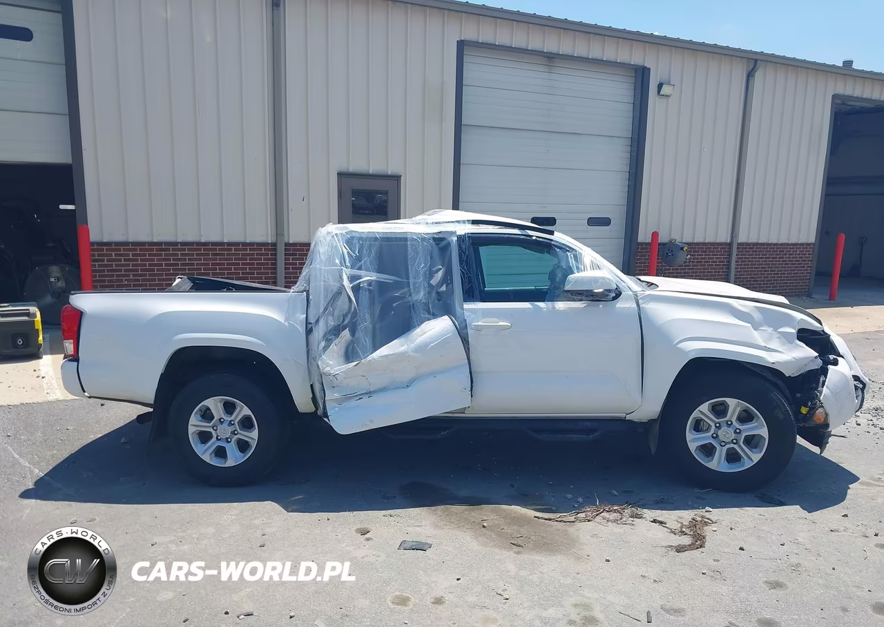2017 Toyota Tacoma Sr VIN:5TFAX5GN9HX086474 - 14