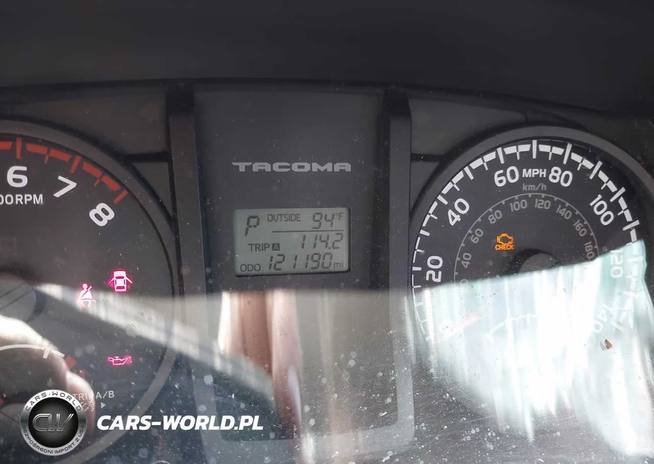 2017 Toyota Tacoma Sr VIN:5TFAX5GN9HX086474 - 16