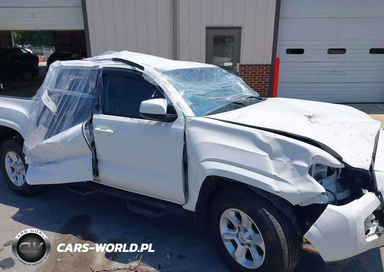 2017 Toyota Tacoma Sr VIN:5TFAX5GN9HX086474 - 6