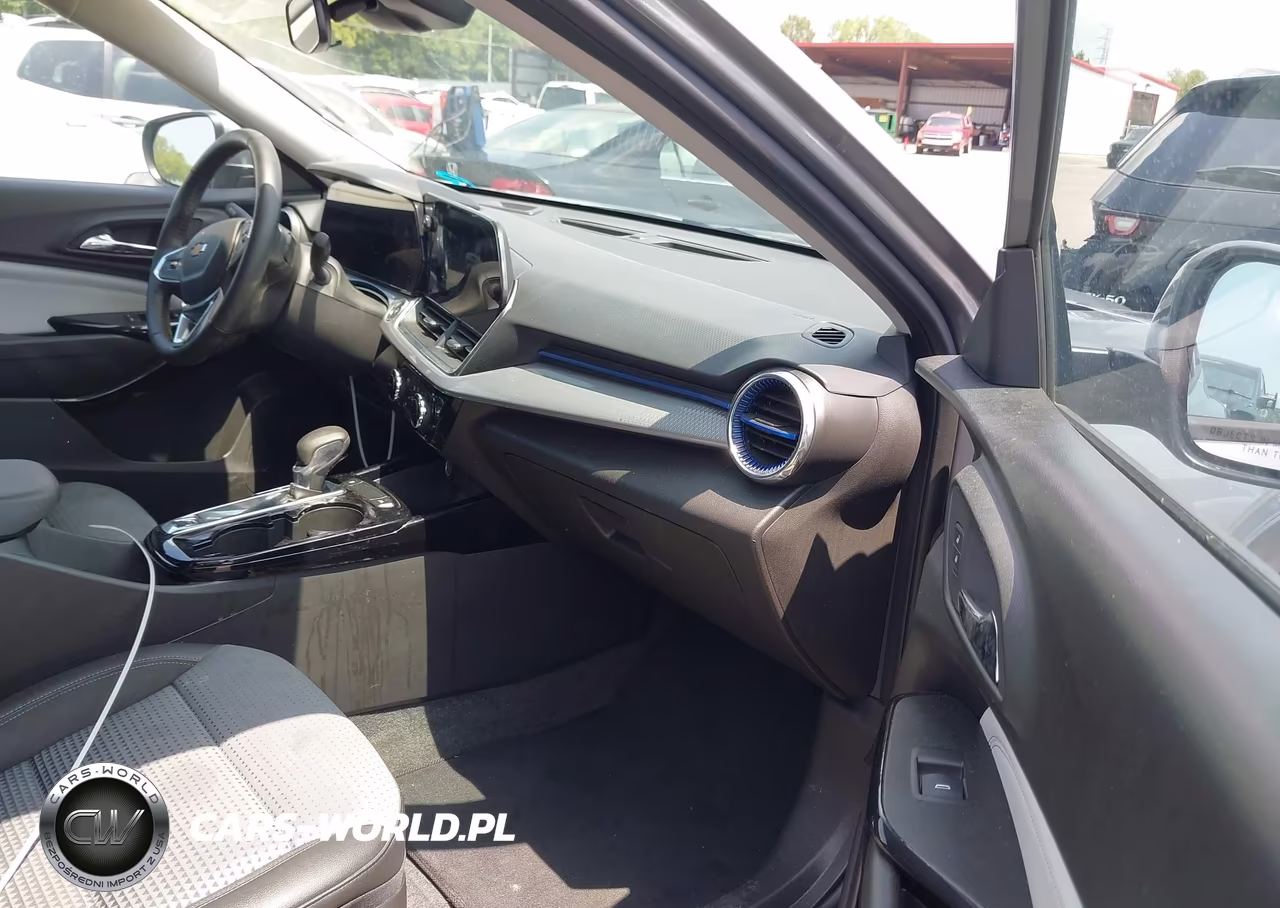 2025 Chevrolet Trax Fwd Lt VIN:KL77LHEP5SC236930 - 5