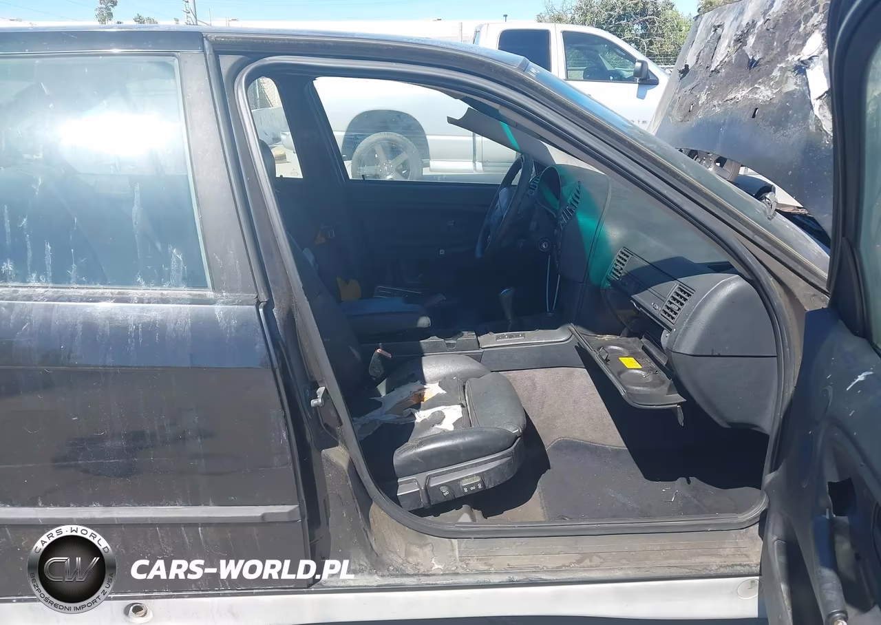 1993 BMW 325 I VIN:WBACB3313PFE13776 - 5
