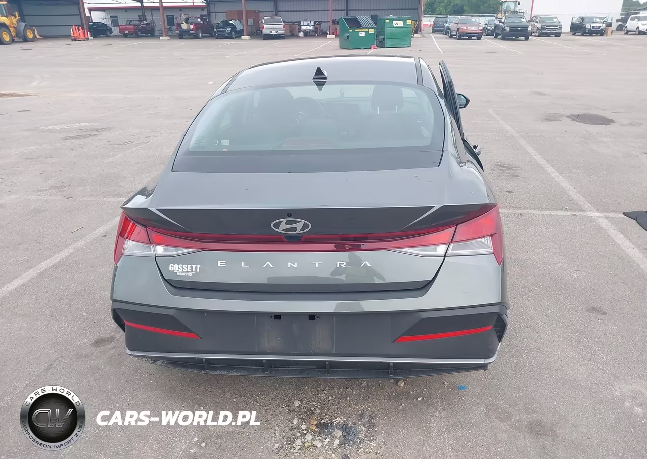 2026 Hyundai Elantra Se VIN:KMHLL4DG6TU167944 - 16