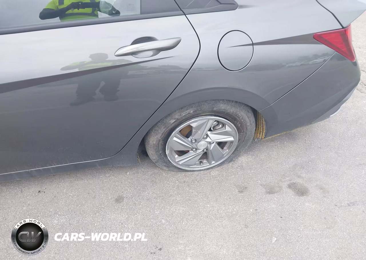2026 Hyundai Elantra Se VIN:KMHLL4DG6TU167944 - 6