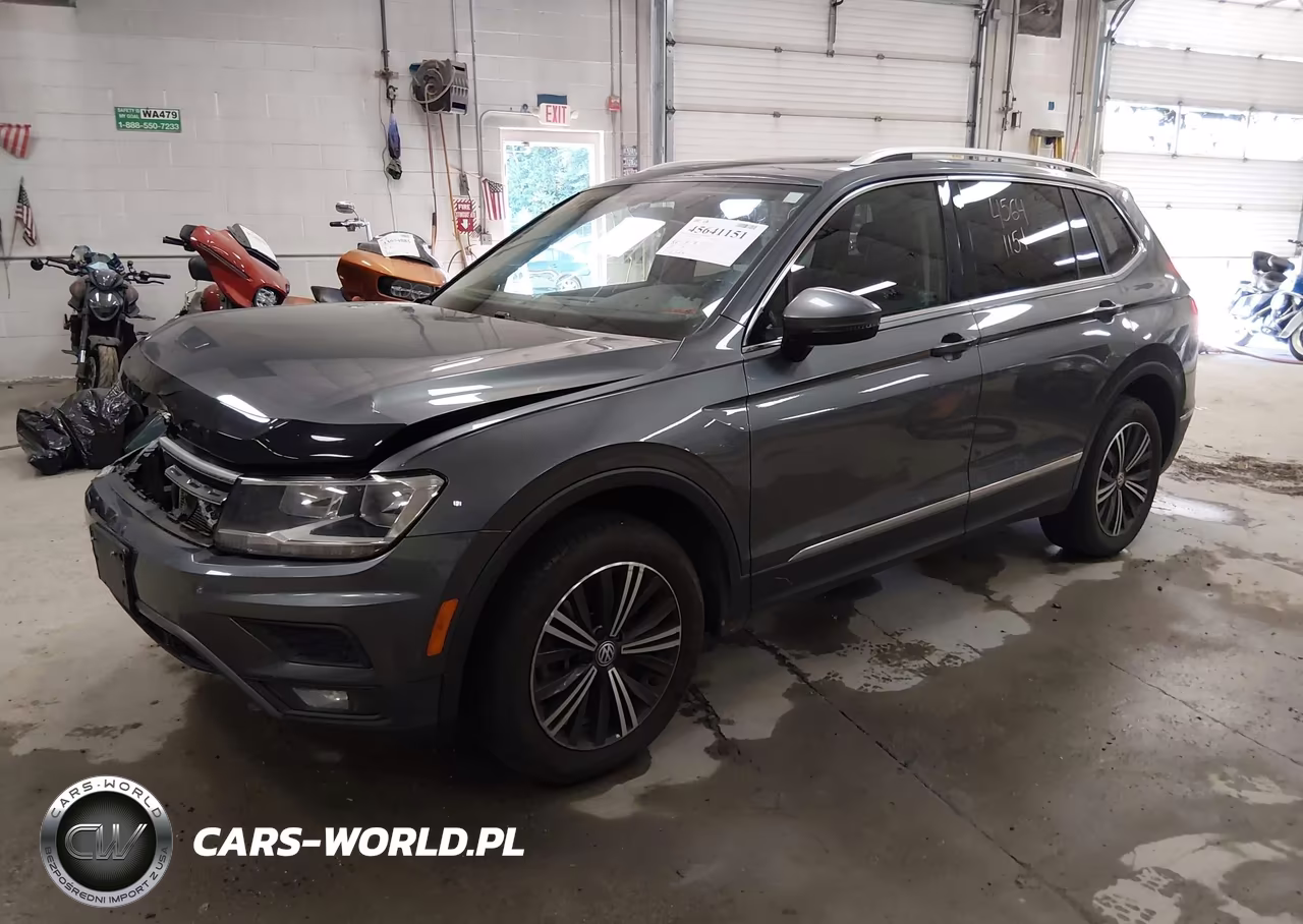 2019 Volkswagen Tiguan 2.0T Se-2.0T Sel-2.0T Sel R-Line-2.0T Sel R-Line Black VIN:3VV2B7AX0KM017082 - 2