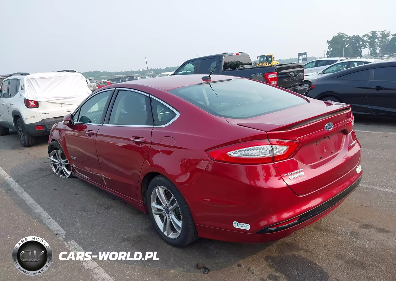 2015 Ford Fusion Energi Titanium VIN:3FA6P0SU3FR217417 - 3