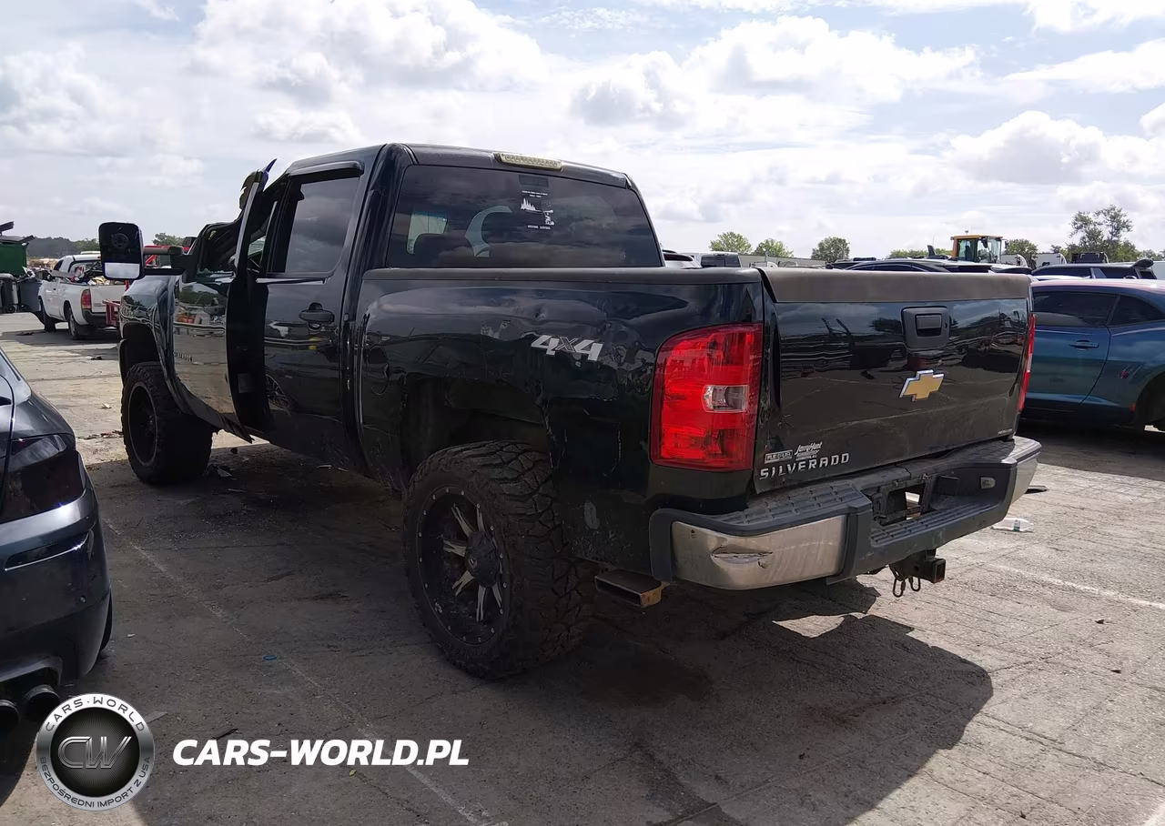 2011 Chevrolet Silverado 1500 Work Truck VIN:3GCPKPEAXBG203494 - 3