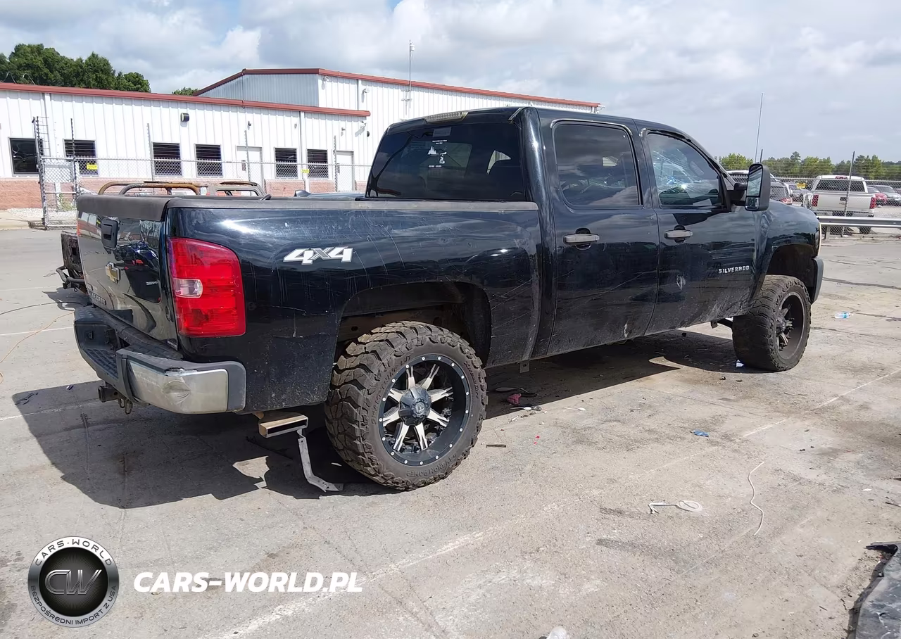 2011 Chevrolet Silverado 1500 Work Truck VIN:3GCPKPEAXBG203494 - 4