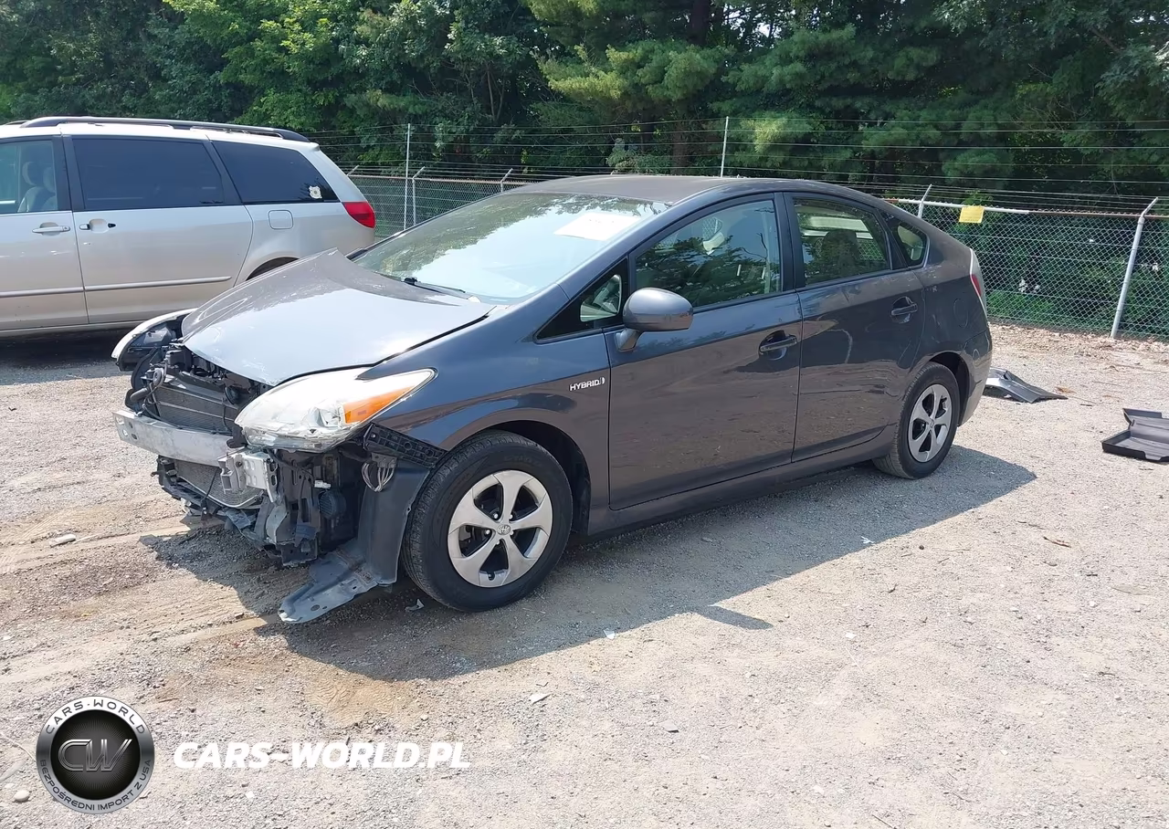 2013 Toyota Prius Two VIN:JTDKN3DU0D1716888 - 2