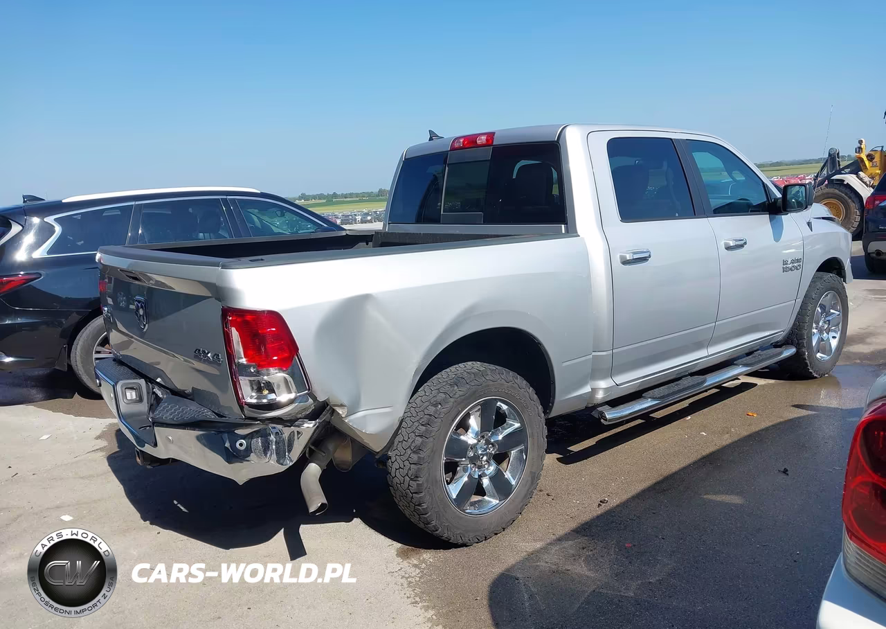 2017 Ram 1500 Big Horn 4X4 5'7 Box VIN:1C6RR7LG4HS618203 - 4