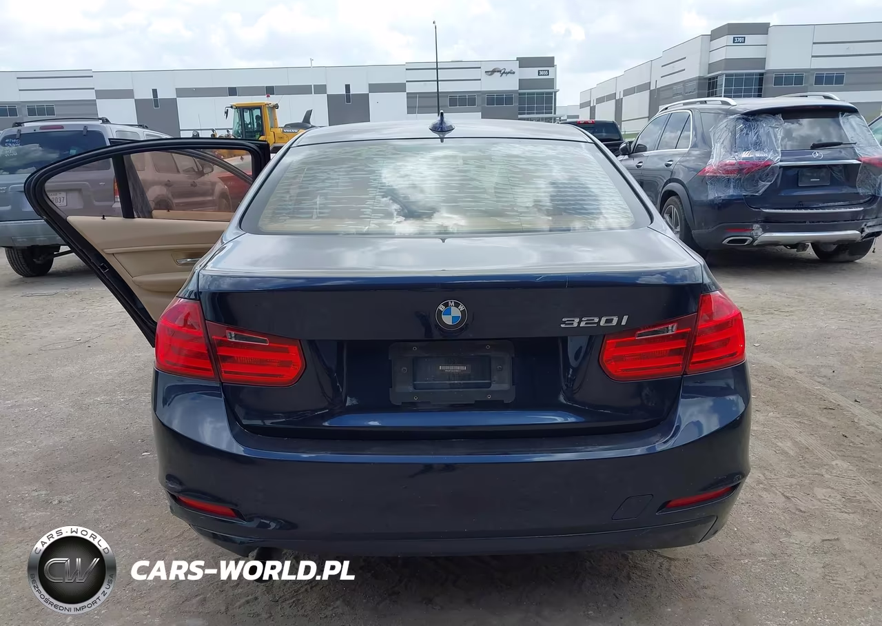 2014 BMW 320I VIN:WBA3B1C51EP680510 - 16
