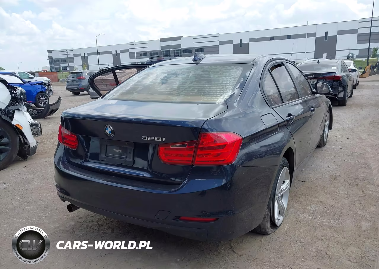 2014 BMW 320I VIN:WBA3B1C51EP680510 - 4