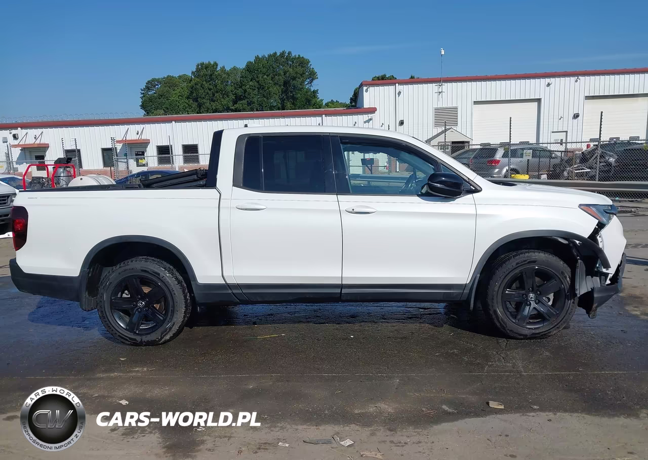 2022 Honda Ridgeline Black Edition VIN:5FPYK3F8XNB001507 - 13