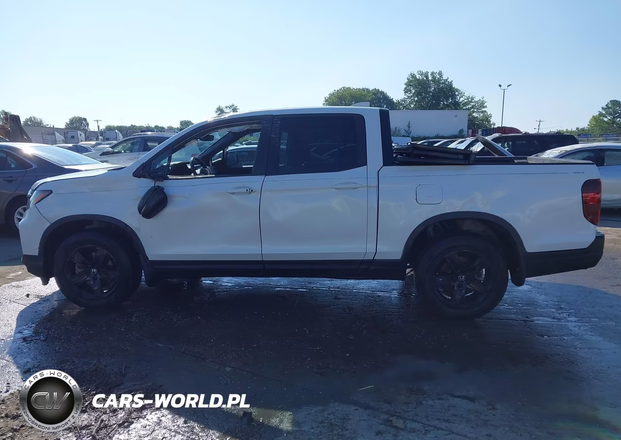2022 Honda Ridgeline Black Edition VIN:5FPYK3F8XNB001507 - 14