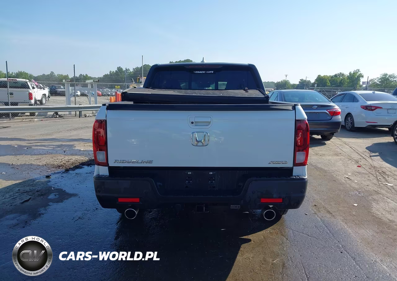 2022 Honda Ridgeline Black Edition VIN:5FPYK3F8XNB001507 - 16