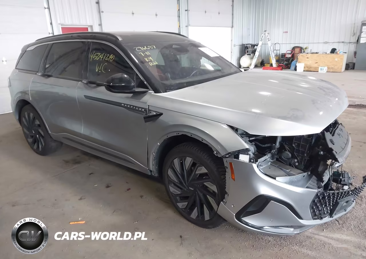 2024 Lincoln Nautilus Black Label
