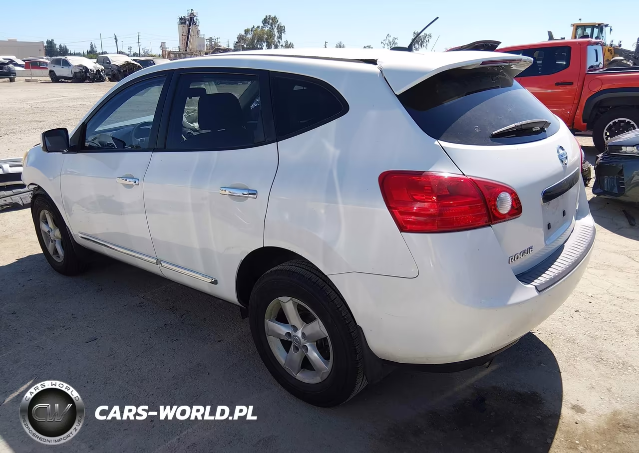 2013 Nissan Rogue S VIN:JN8AS5MT6DW508996 - 3