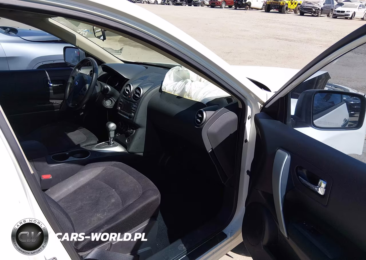 2013 Nissan Rogue S VIN:JN8AS5MT6DW508996 - 5