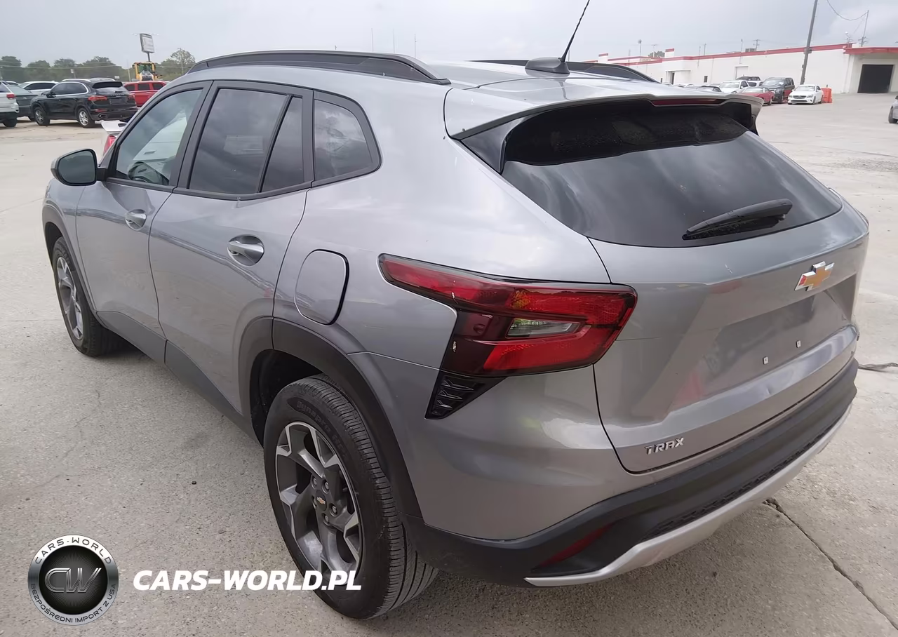 2025 Chevrolet Trax Fwd Lt VIN:KL77LHEP9SC142064 - 3