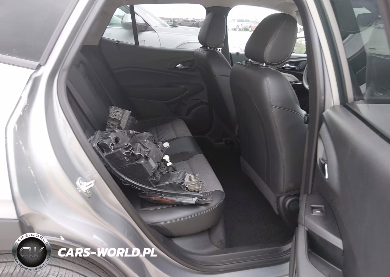 2025 Chevrolet Trax Fwd Lt VIN:KL77LHEP9SC142064 - 8