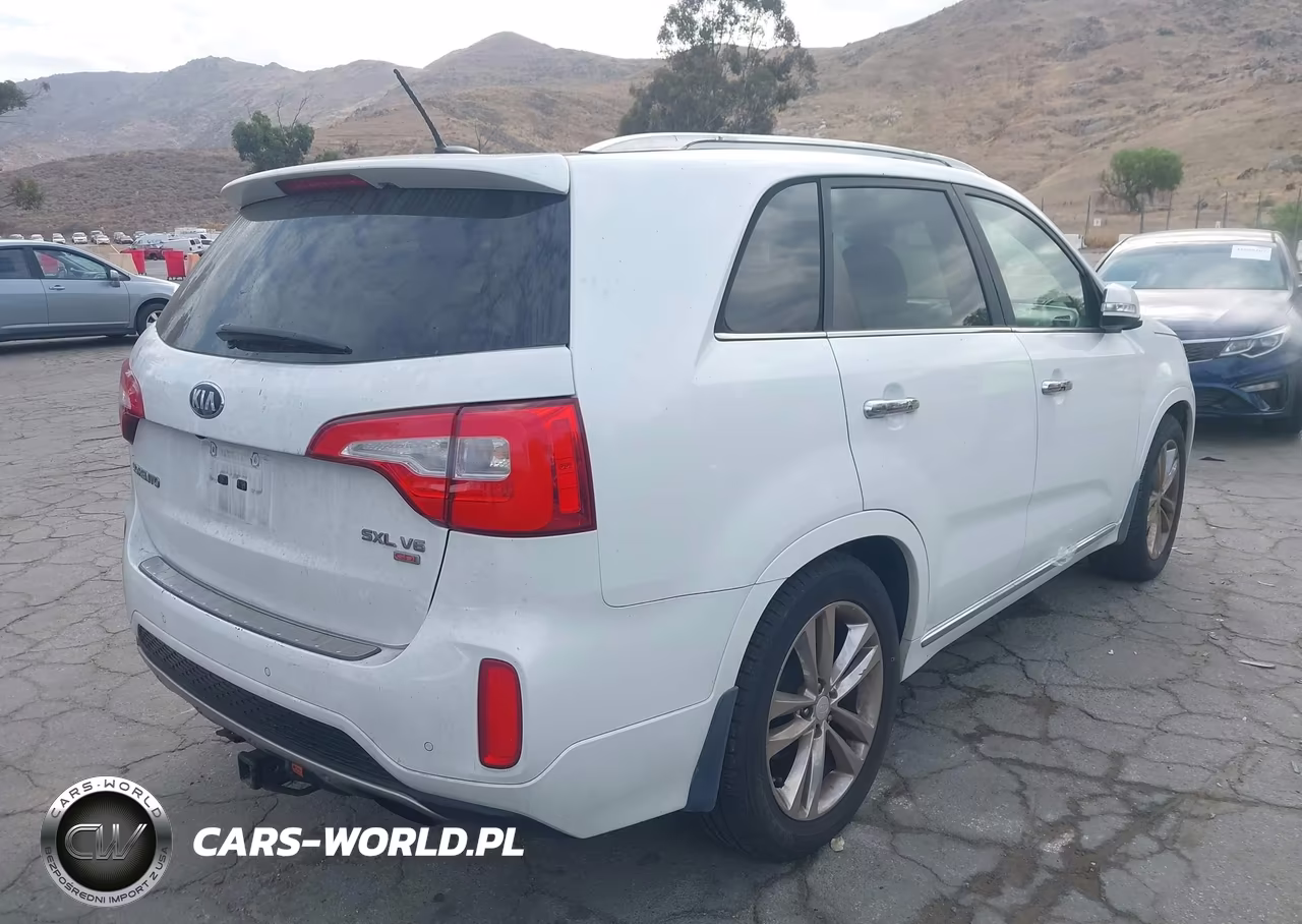 2014 Kia Sorento Limited V6 VIN:5XYKW4A77EG503147 - 4