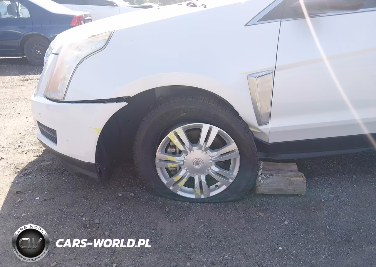 2015 Cadillac Srx Luxury Collection VIN:3GYFNBE39FS555857 - 17