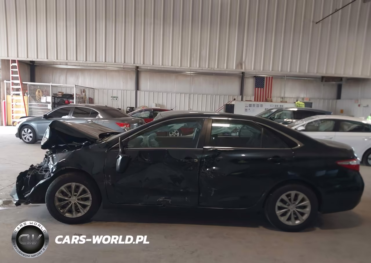 2017 Toyota Camry Le VIN:4T1BF1FK3HU347053 - 14