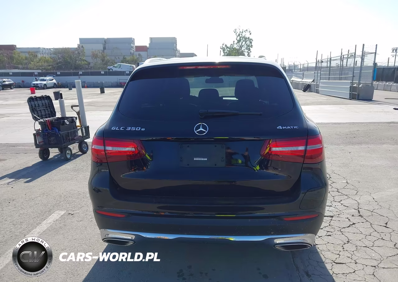 2018 Mercedes-Benz Glc 350E 4Matic VIN:WDC0G5EB0JF473165 - 17