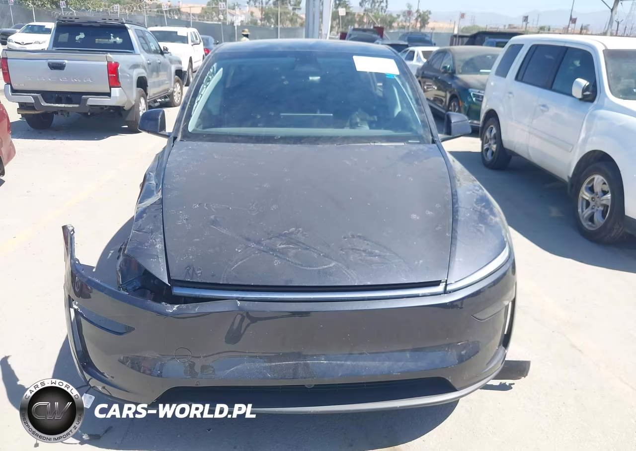2026 Tesla Model Y Premium Rear-Wheel Drive-Rear-Wheel Drive VIN:7SAYGDED4TF432620 - 16