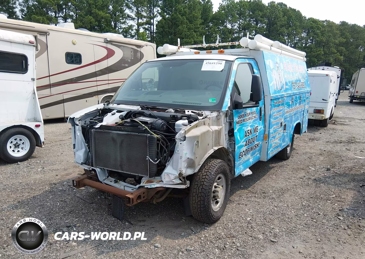 2008 Chevrolet Express Cutaway Work Van VIN:1GBHG31K781195914 - 2