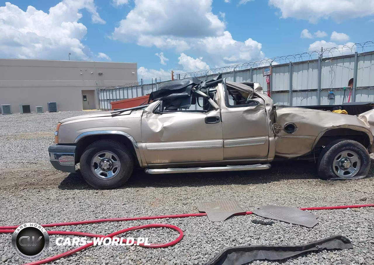 2004 Chevrolet Silverado 1500 Ls VIN:2GCEC19T741178076 - 14