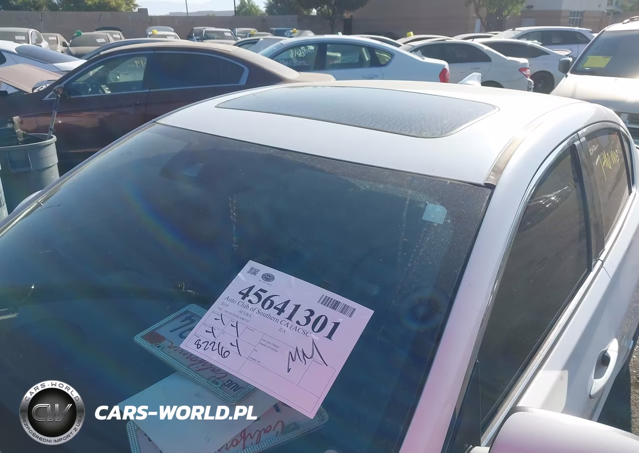 2019 Acura Ilx Premium A-Spec Packages-Technology A-Spec Packages VIN:19UDE2F83KA008703 - 18