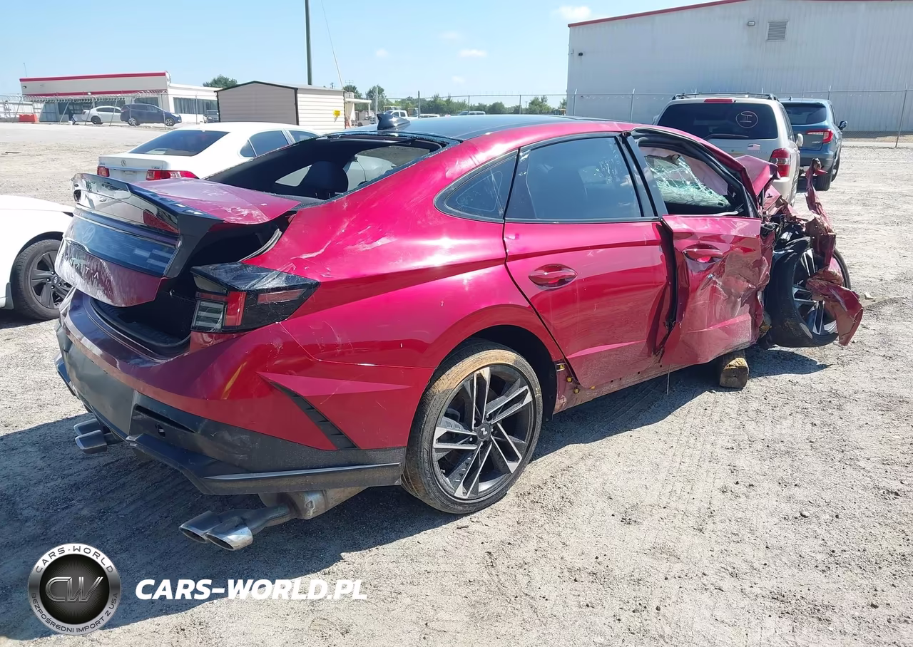 2024 Hyundai Sonata N Line VIN:KMHL54JC9RA419093 - 4