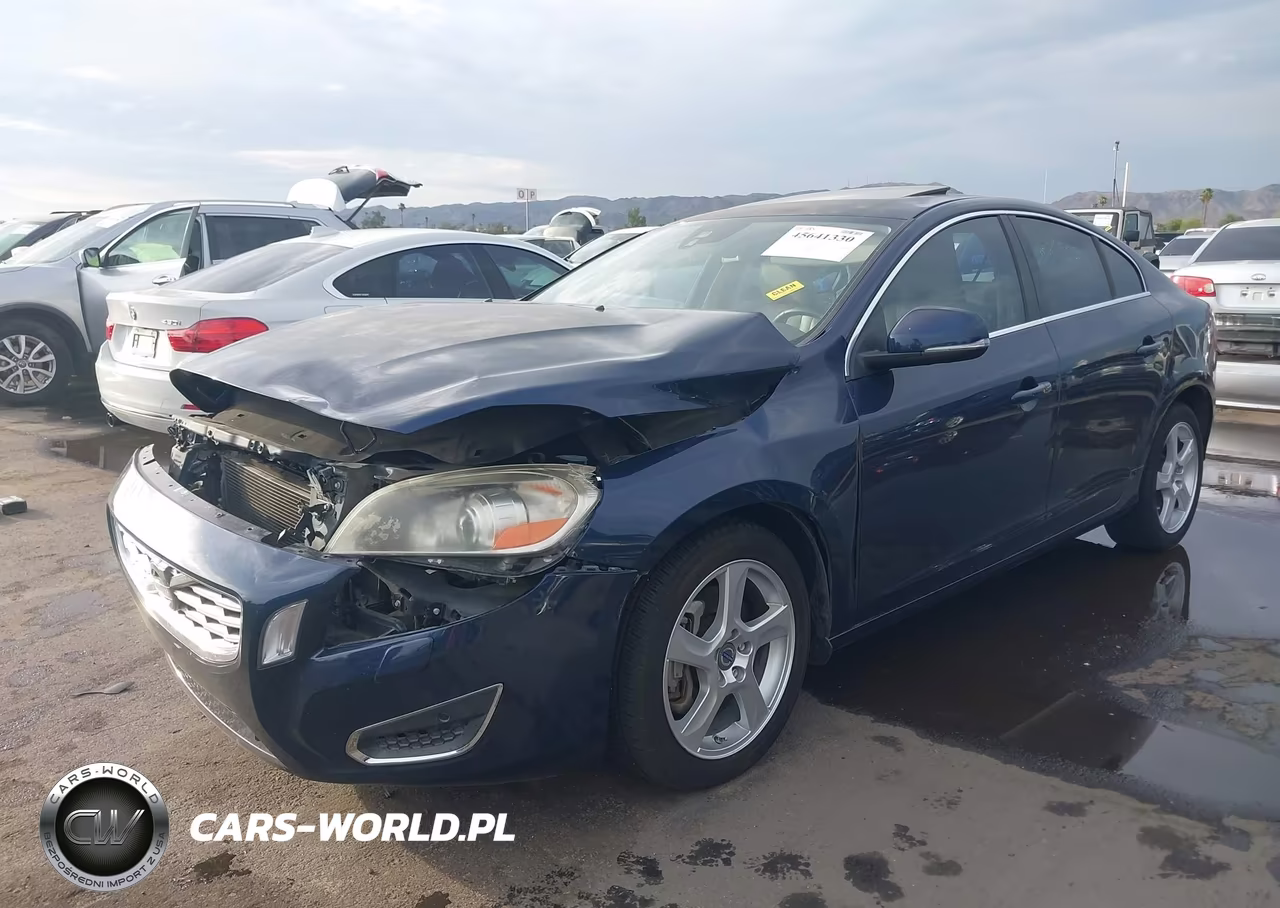 2013 Volvo S60 T5 Platinum VIN:YV1612FS5D1222393 - 2
