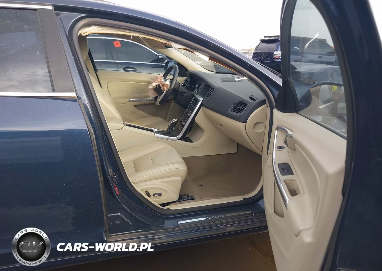 2013 Volvo S60 T5 Platinum VIN:YV1612FS5D1222393 - 5