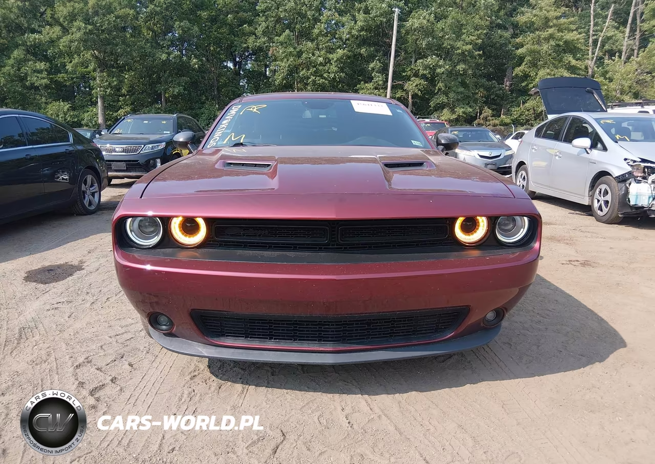 2019 Dodge Challenger Sxt VIN:2C3CDZAGXKH683152 - 12