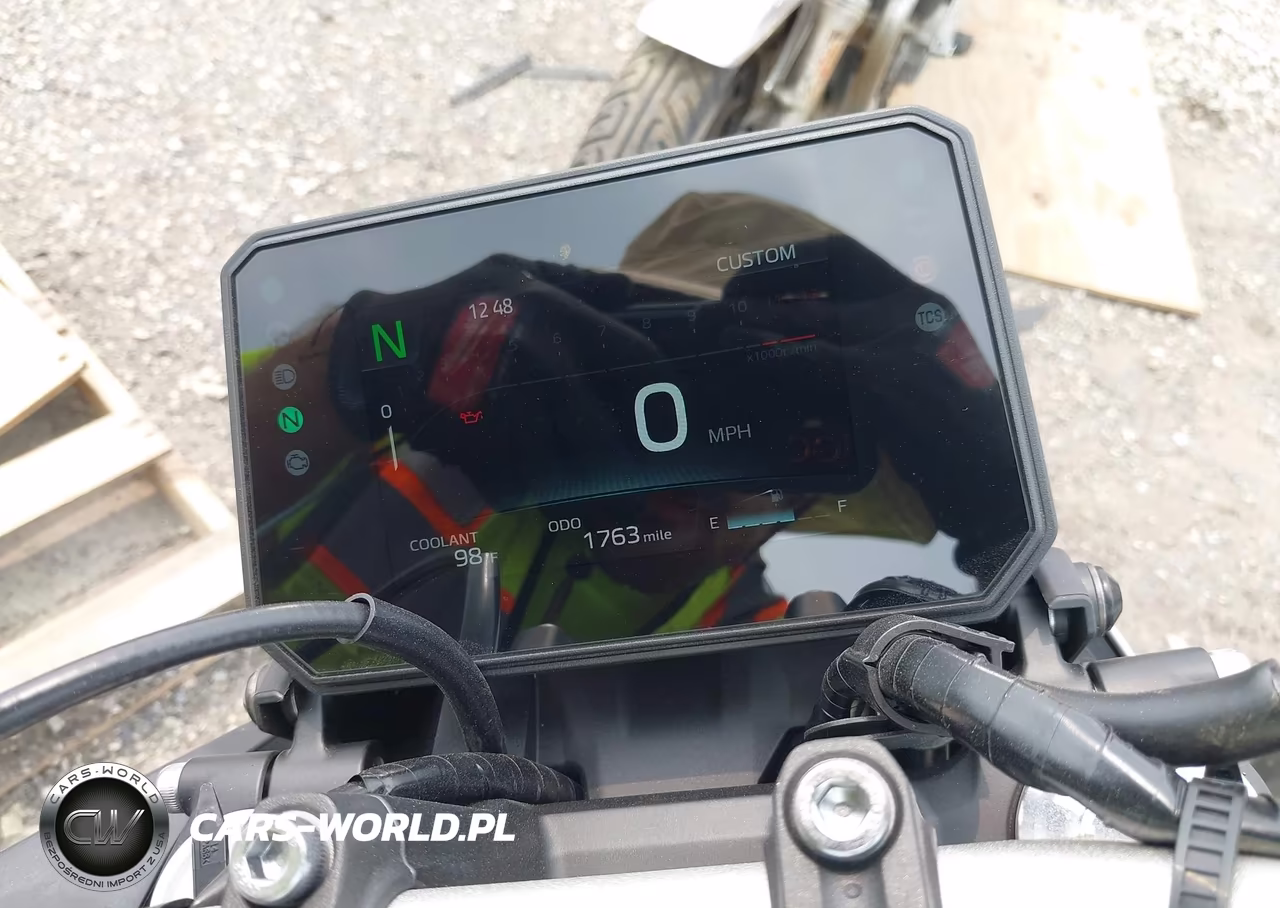 2025 Yamaha Mtn690 VIN:JYARM48E1SA003484 - 7