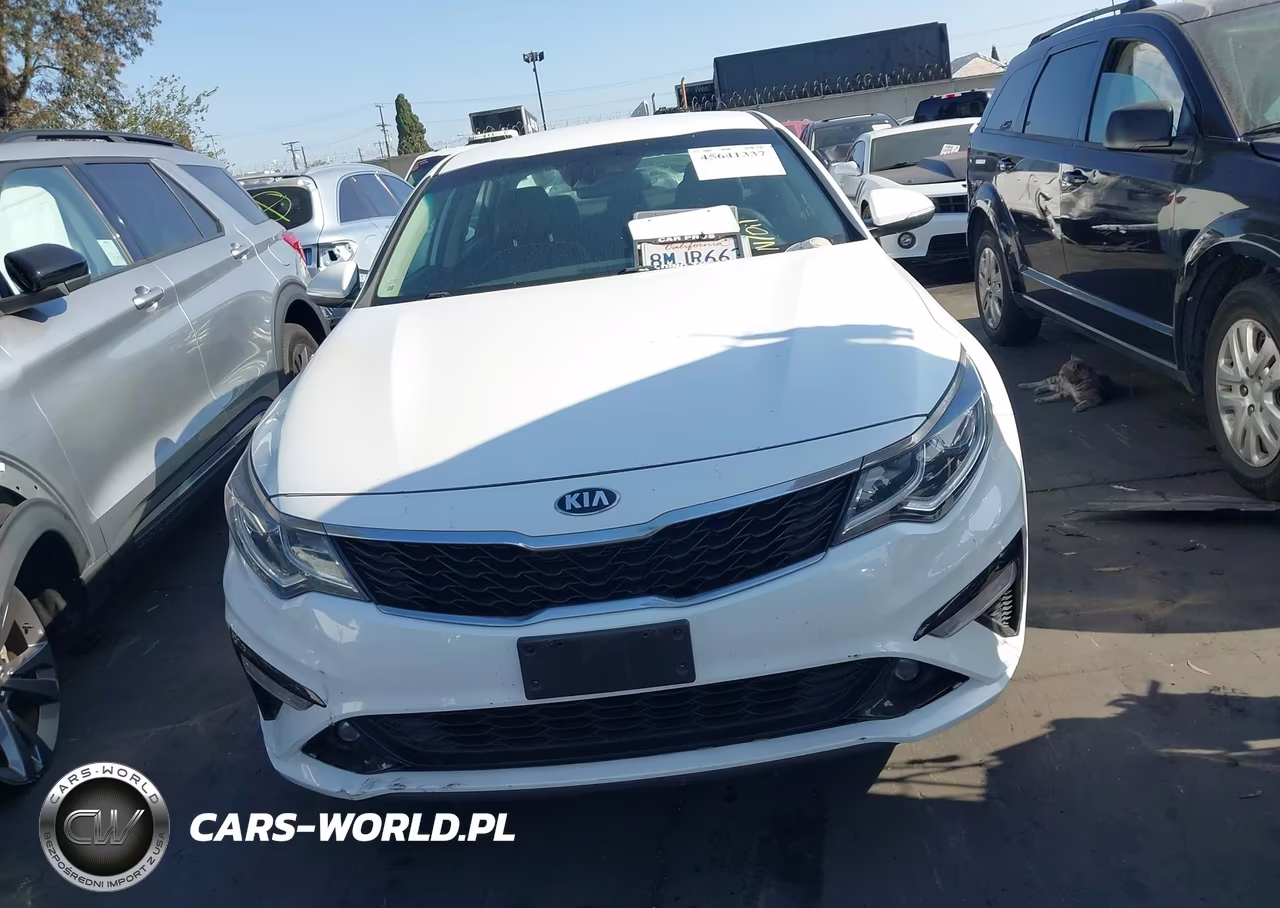 2020 Kia Optima S VIN:5XXGT4L39LG405540 - 13