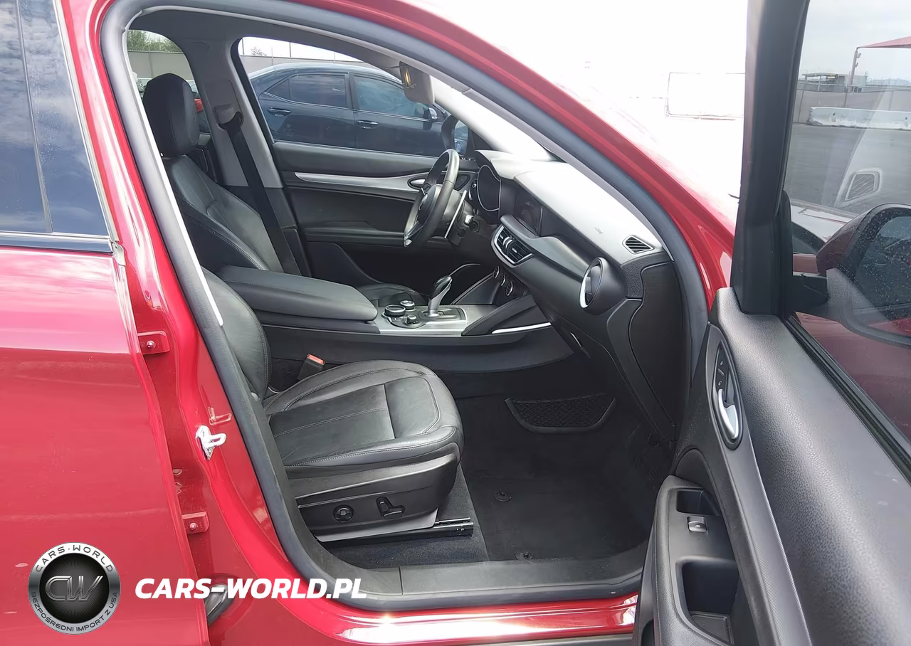2018 Alfa Romeo Stelvio Sport Awd VIN:ZASFAKPN2J7B77203 - 5