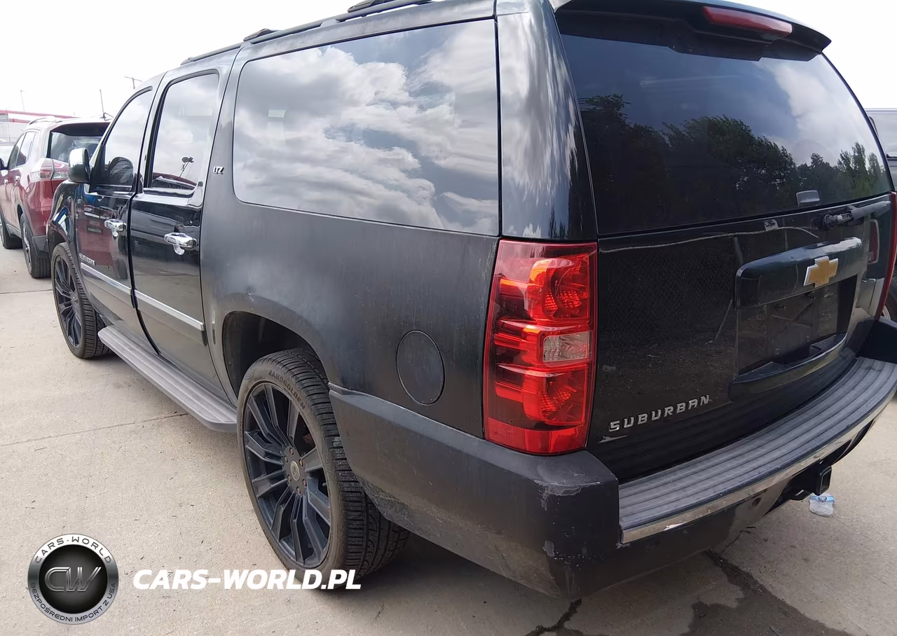 2013 Chevrolet Suburban Ltz VIN:1GNSCKE06DR169906 - 3