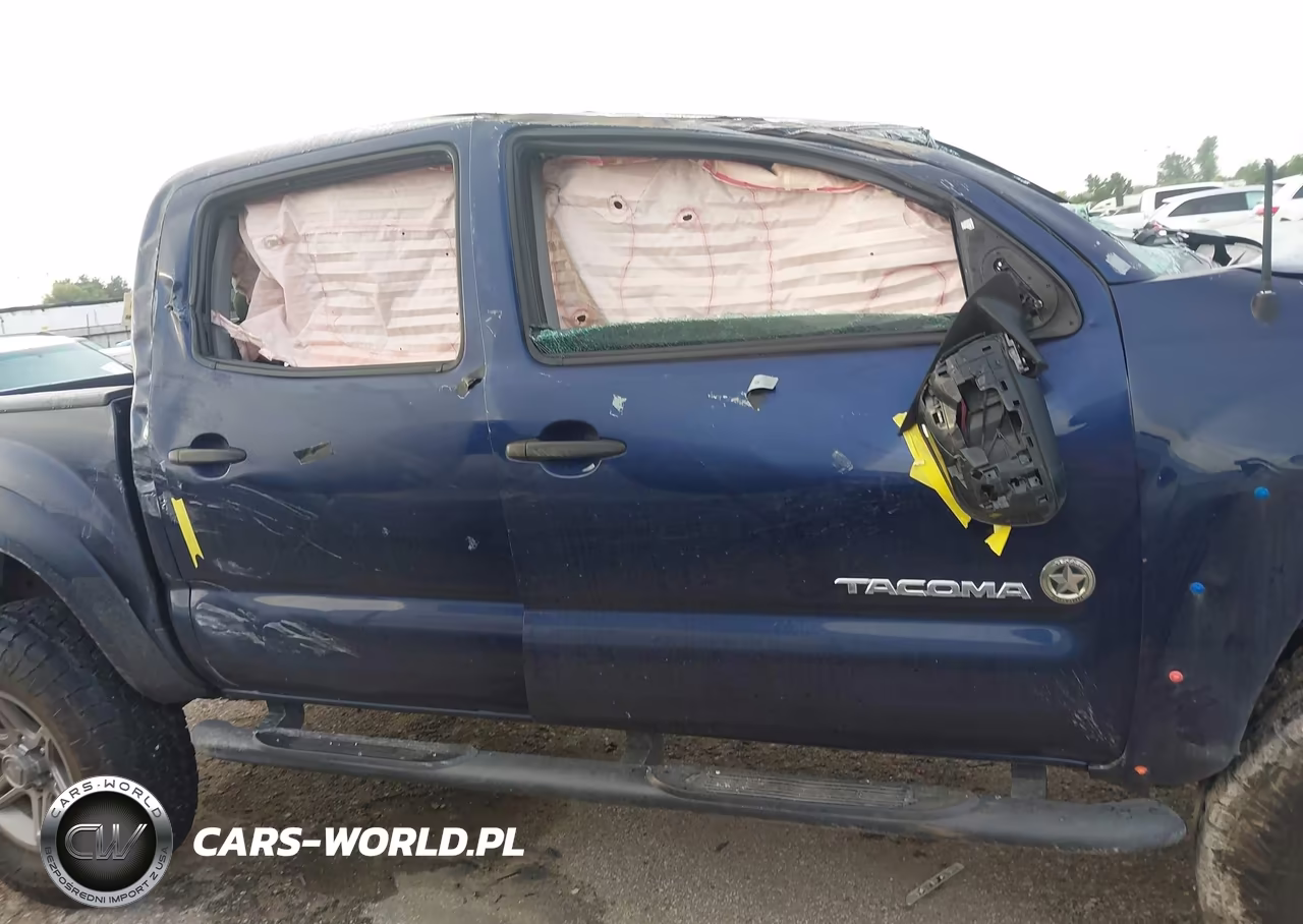 2013 Toyota Tacoma Base V6 VIN:5TFLU4EN9DX056318 - 13